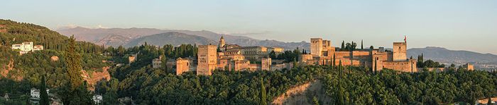  Alhambra i juli 2015
